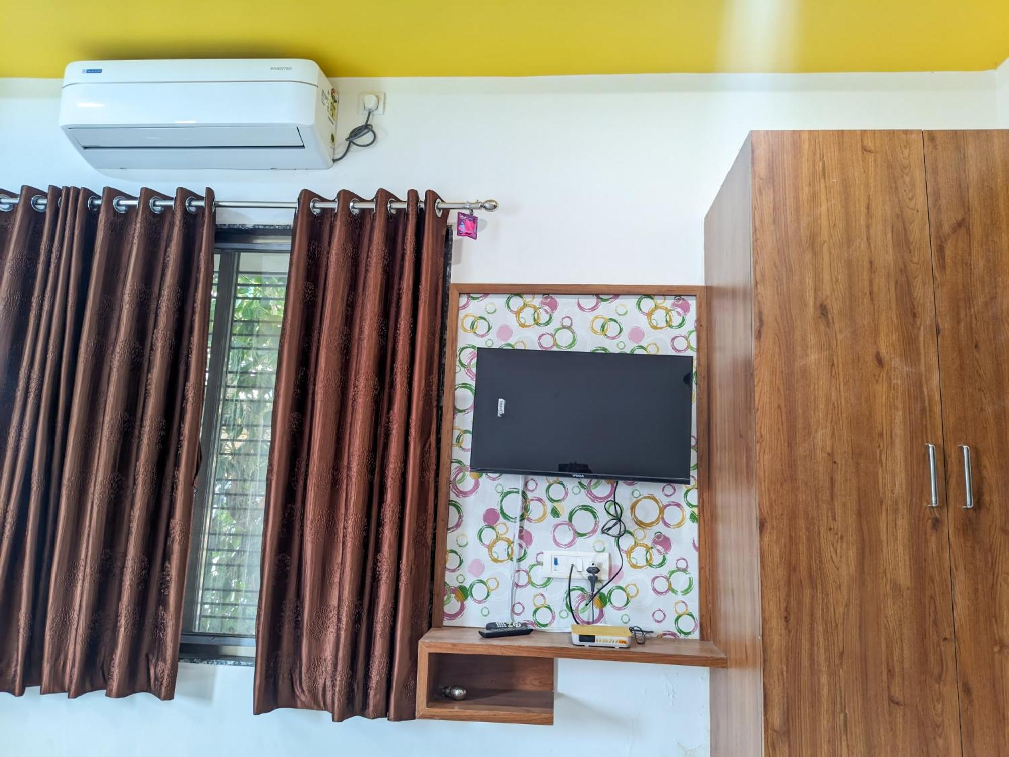 Samrat Homestay Garudeshwar Kültér fotó